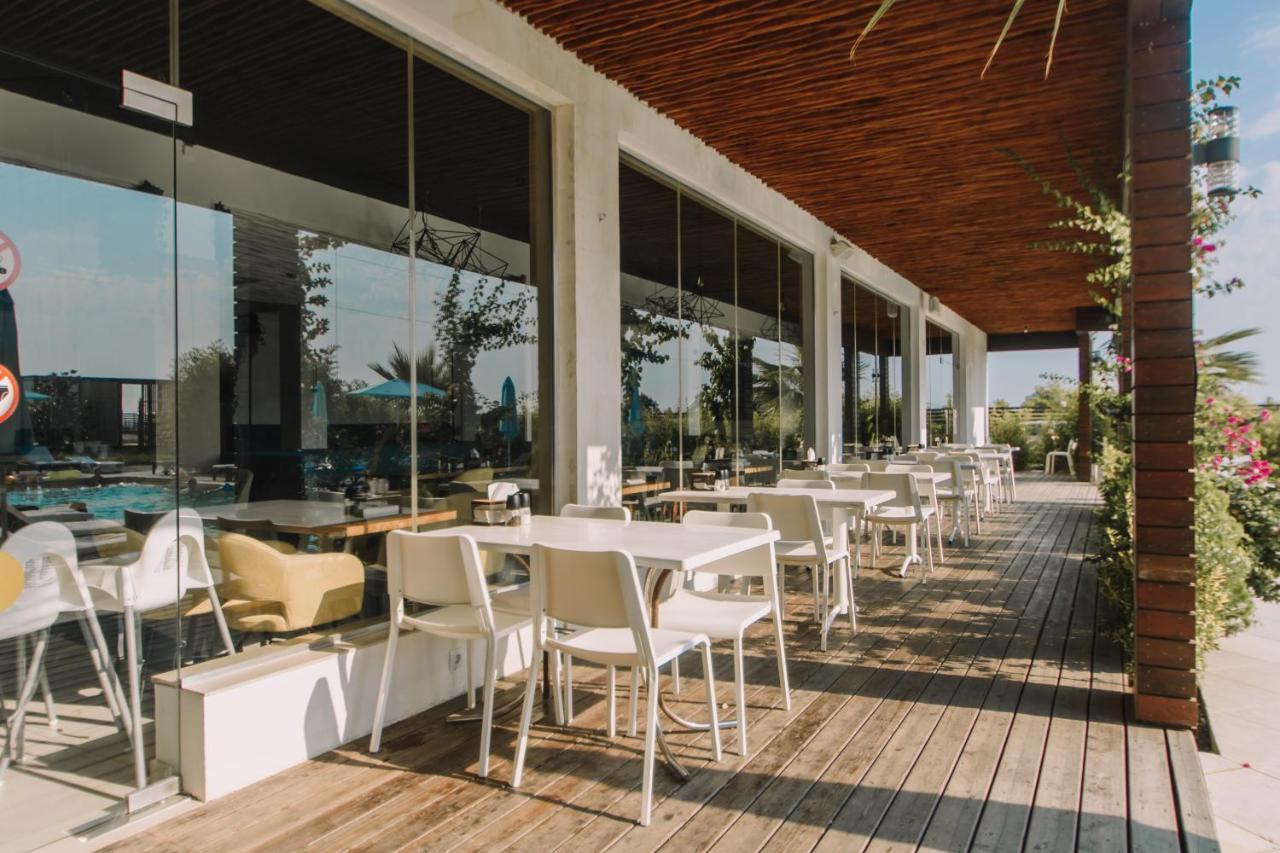 Aquamarine Family Club Hotel Gagra Esterno foto